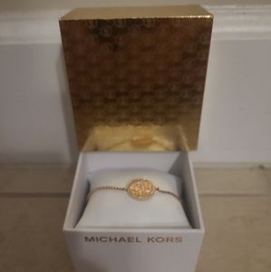 Michael Kors Braclet